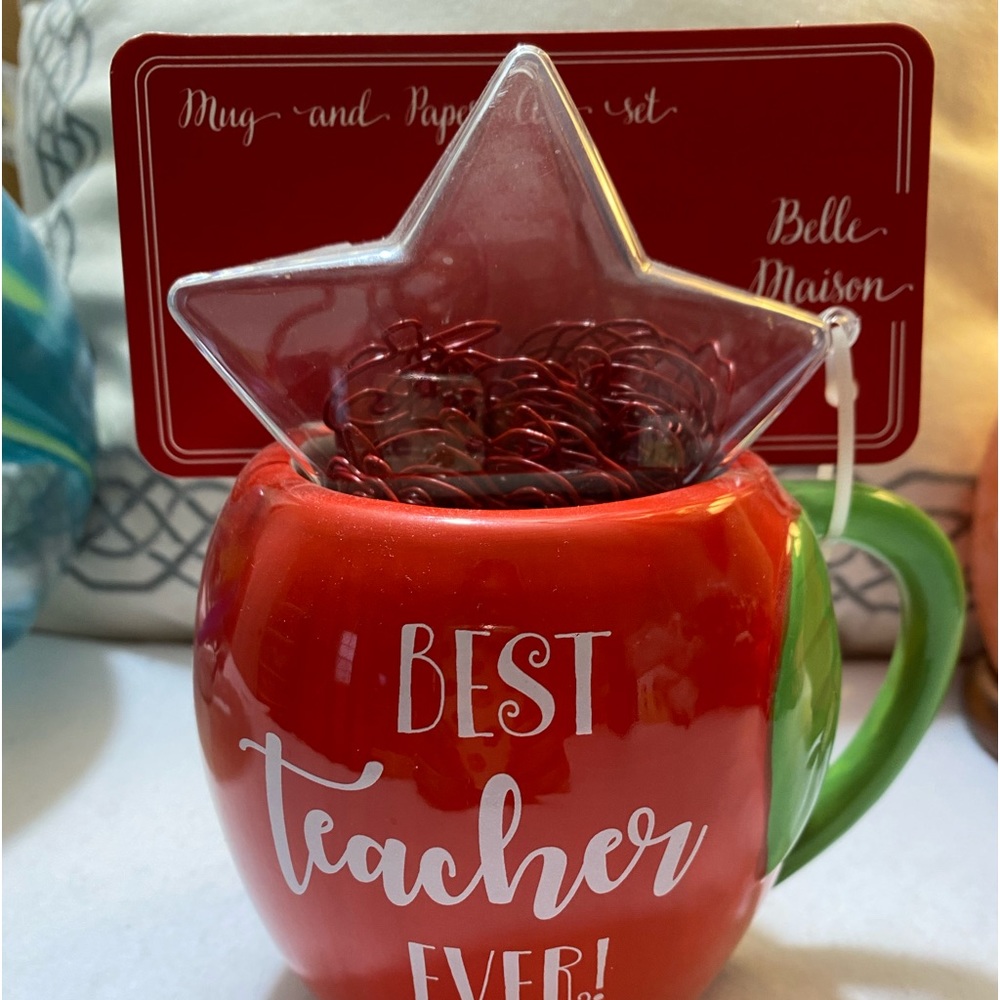 BELLE MAISON Best Teacher Ever Mug with paper clips.